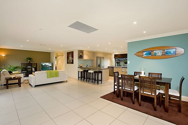 ELANORA QLD 4221, Elanora - Image 1