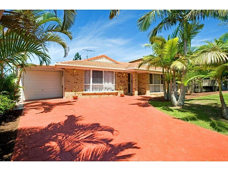 8 Beaumont Street, CARINA HEIGHTS QLD 4152, Carina Heights - Image 1