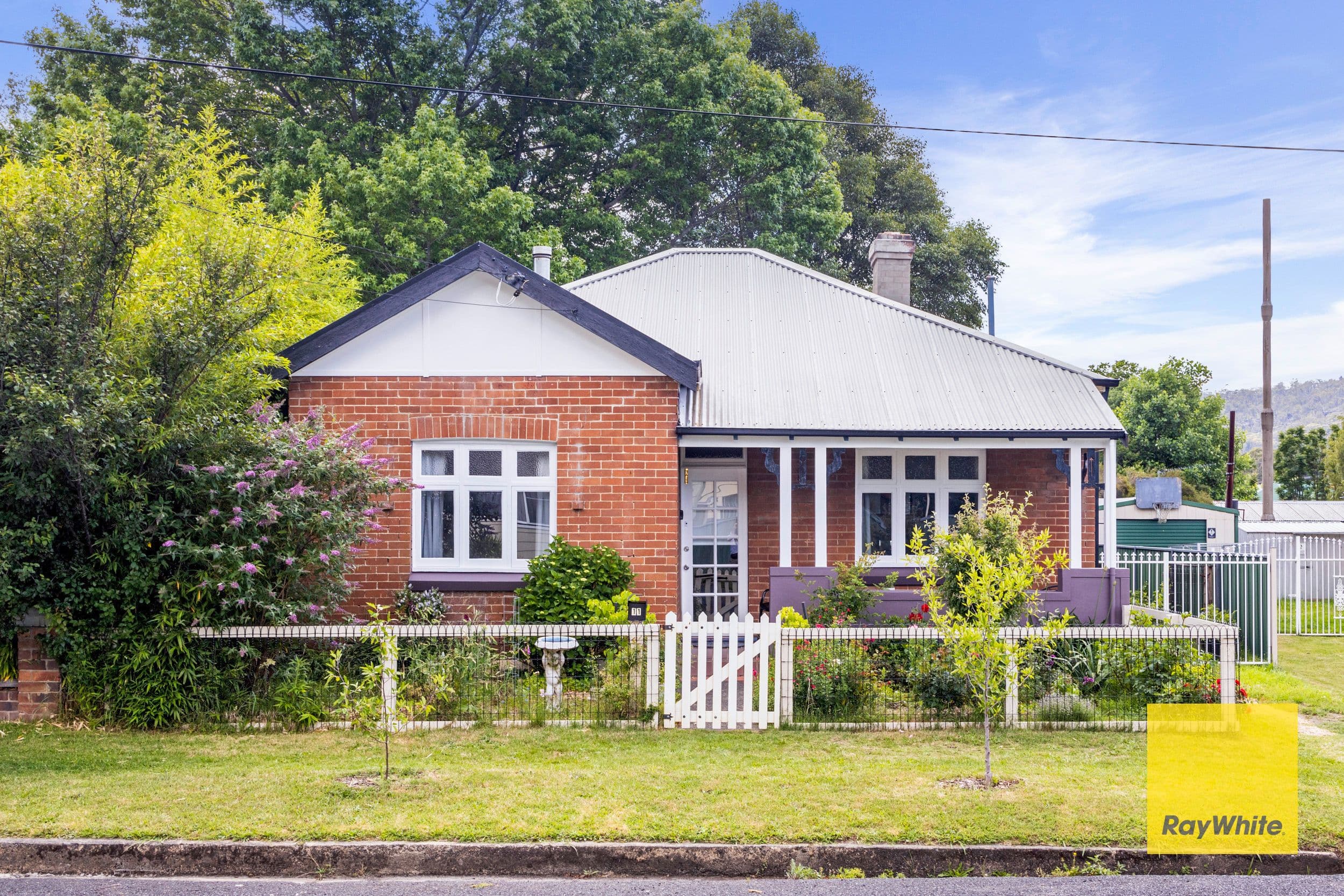 11 Guy Street, Lithgow NSW 2790, Morts Estate - Image 1