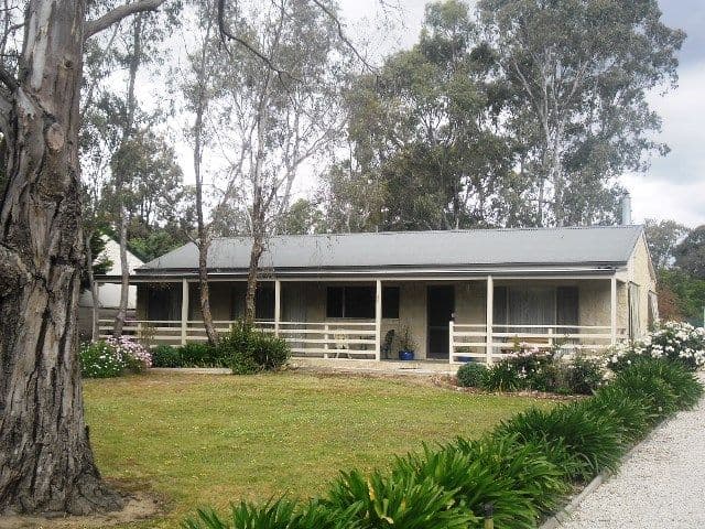 23 Wattle Drive, HEATHCOTE VIC 3523, Heathcote - Image 1