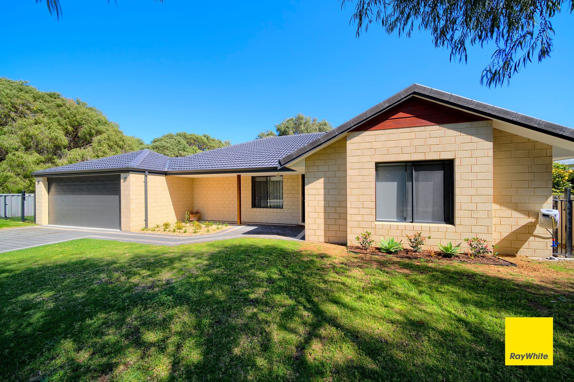 46 O'Connell Street, Little Grove WA 6330, Little Grove - Image 1