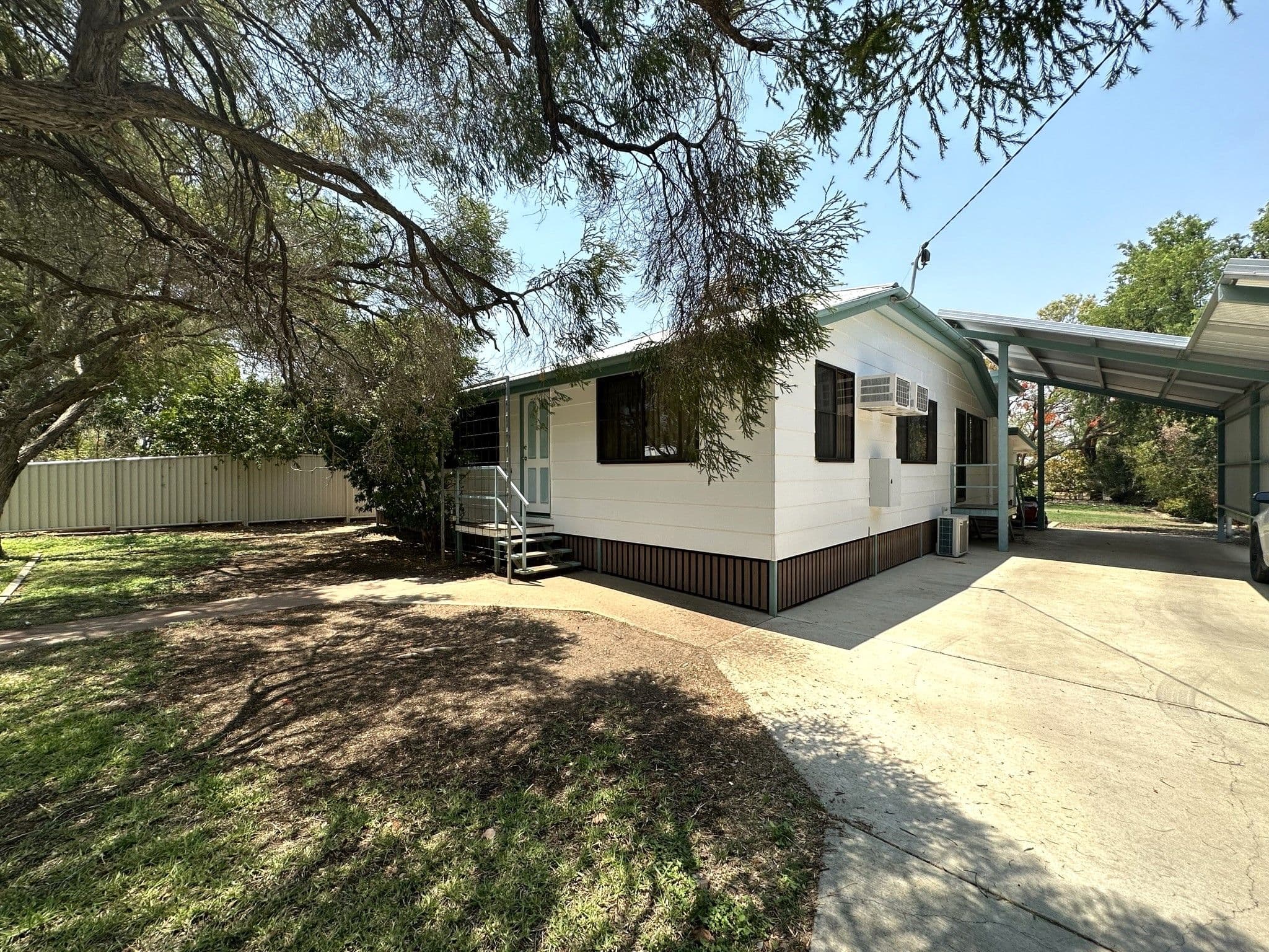 11 Quail Street, Longreach QLD 4730, Longreach - Image 1