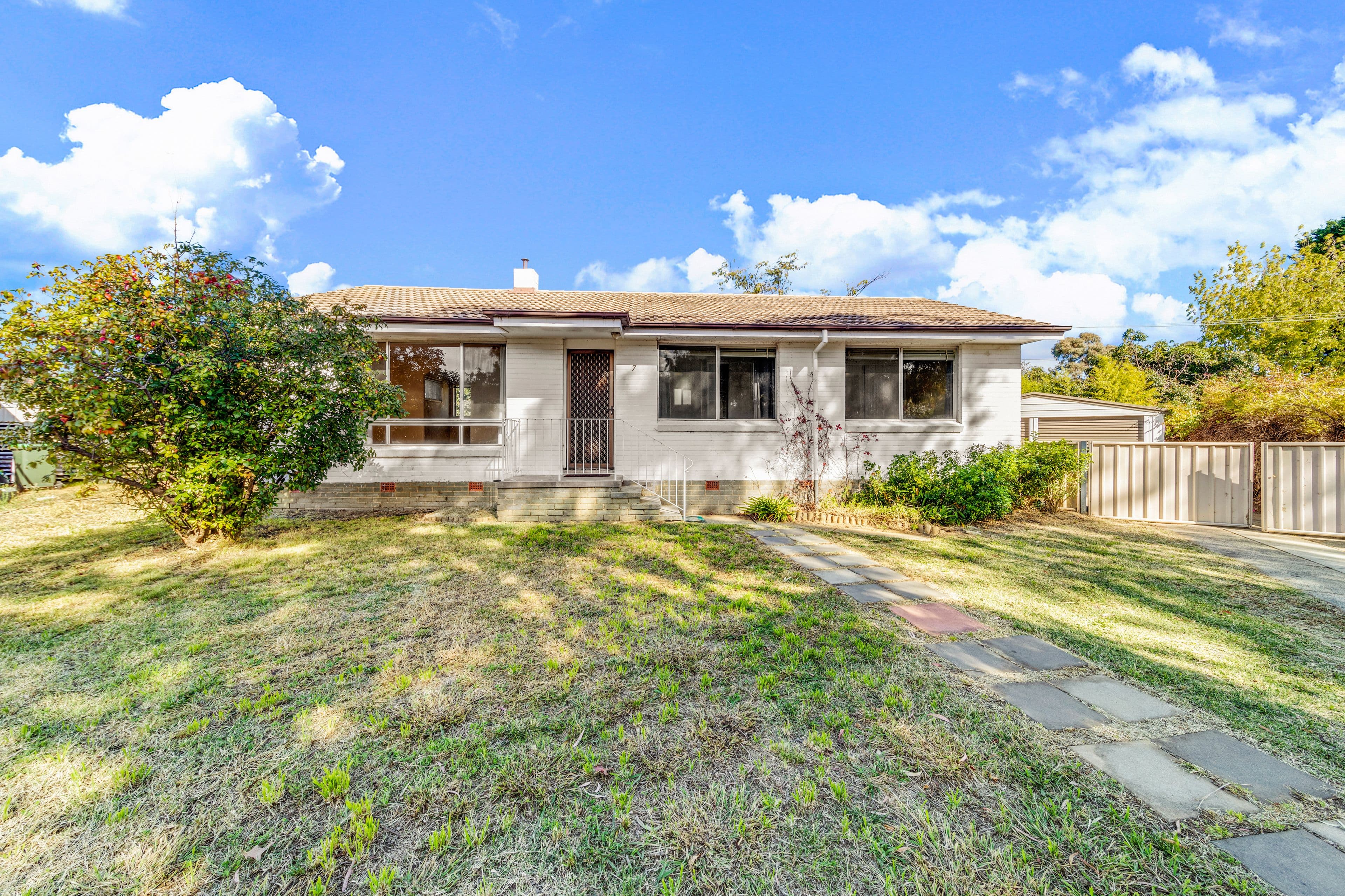 7 Hayter Place, Page ACT 2614, Page - Image 1
