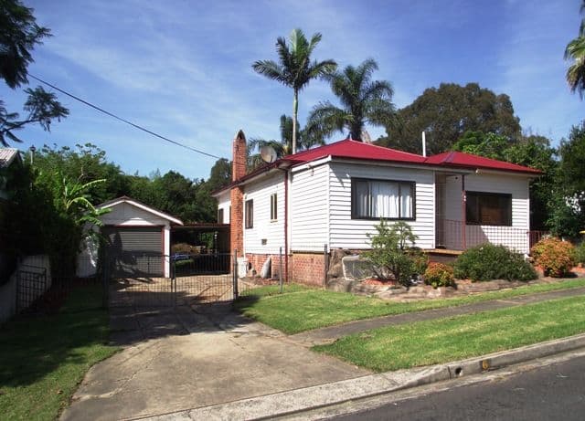 6 Gould Avenue, NOWRA NSW 2541, Nowra - Image 1