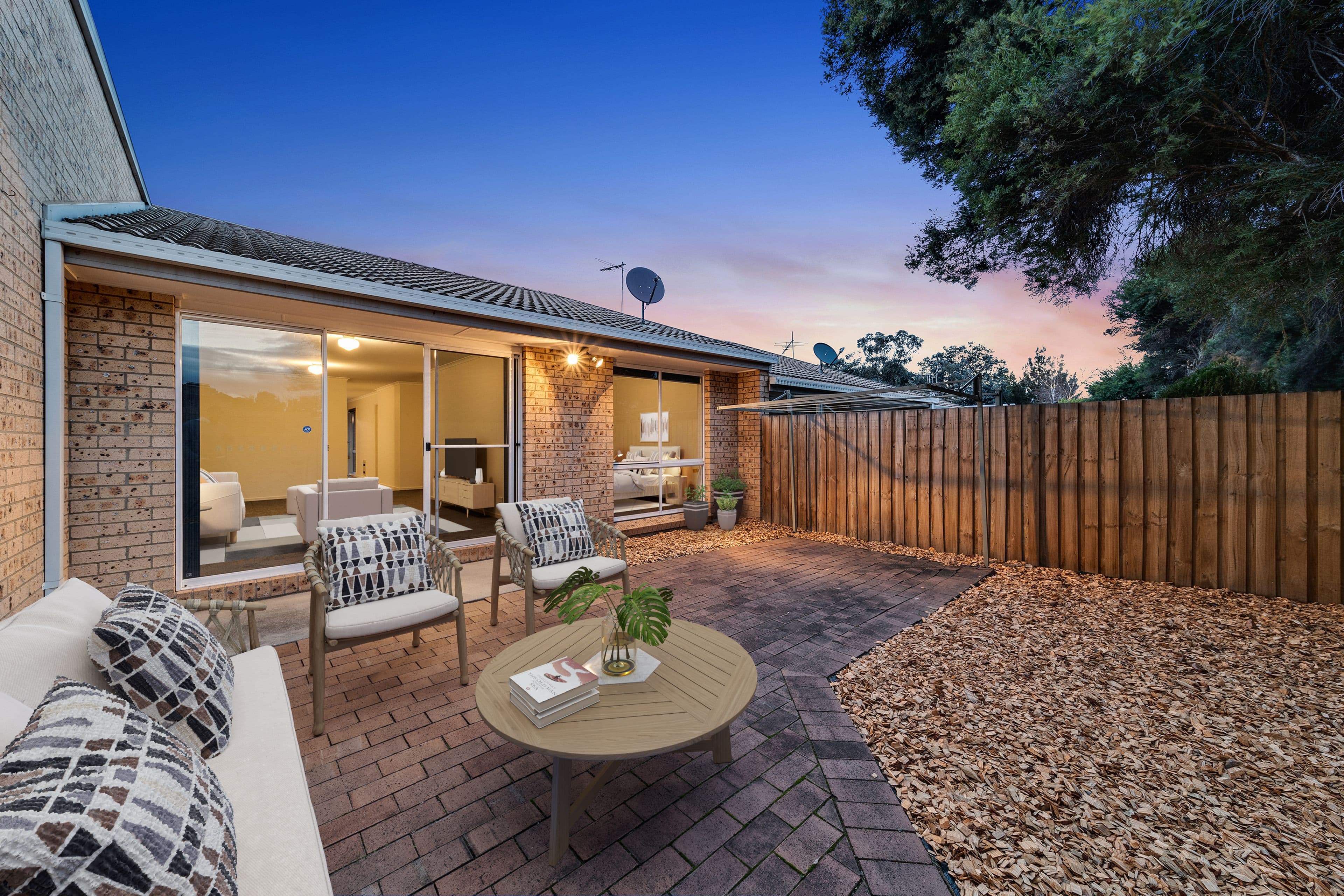 15 John Cleland Crescent, Florey ACT 2615, Florey - Image 1