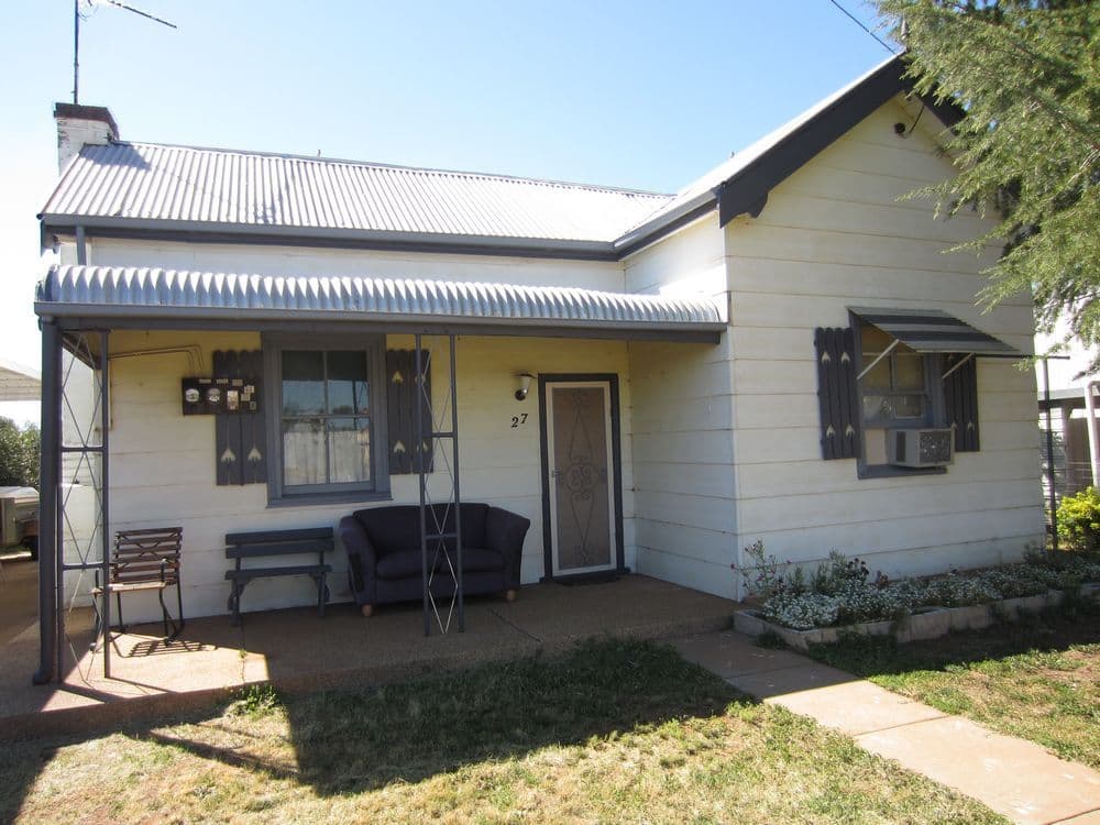 27 Coolamon Street, ARIAH PARK NSW 2665, Ariah Park - Image 1