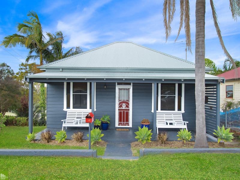 17 George Avenue, Bulli NSW 2516, Bulli - Image 1