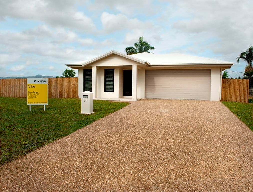 27 Heather Avenue, RASMUSSEN QLD 4815, Rasmussen - Image 1