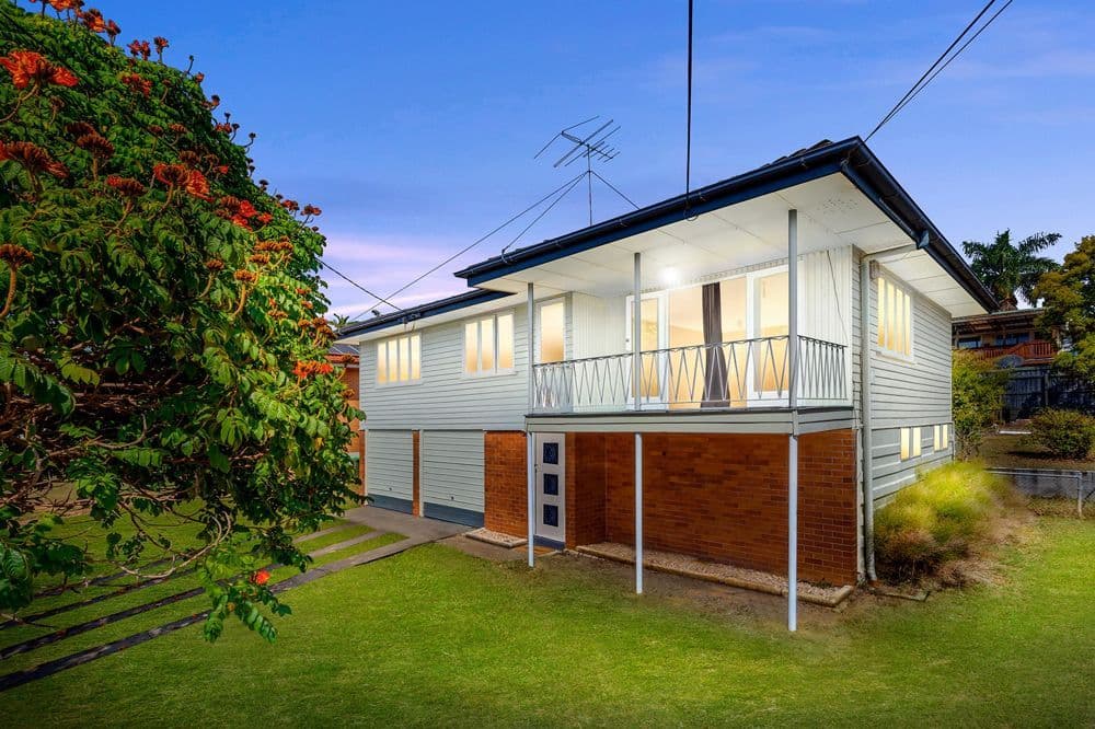 38 Valentia Street, Mansfield QLD 4122, Mansfield - Image 1