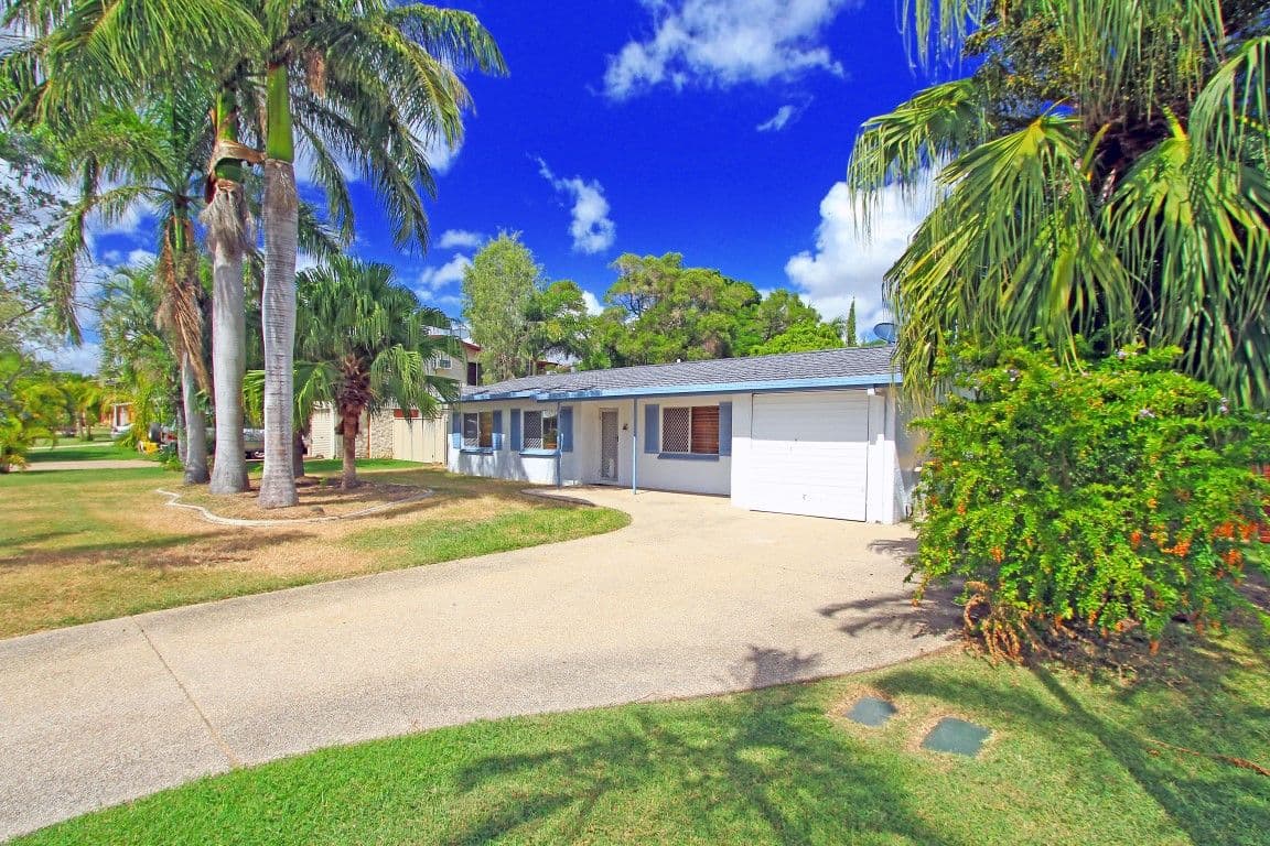 45 Capricorn Crescent, NORMAN GARDENS QLD 4701, Norman Gardens - Image 1