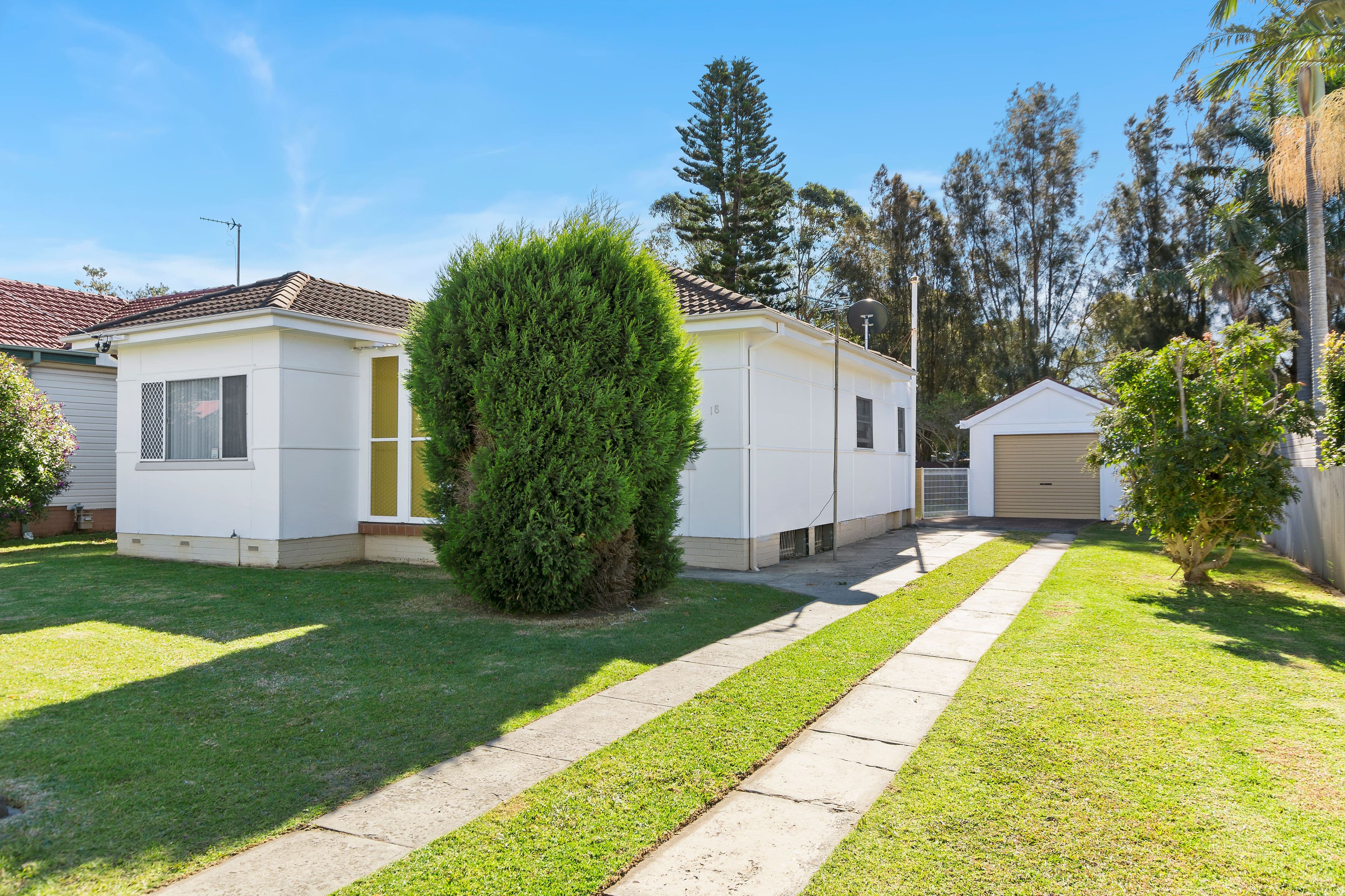 18 Edyth Street, Bellambi - Image 1