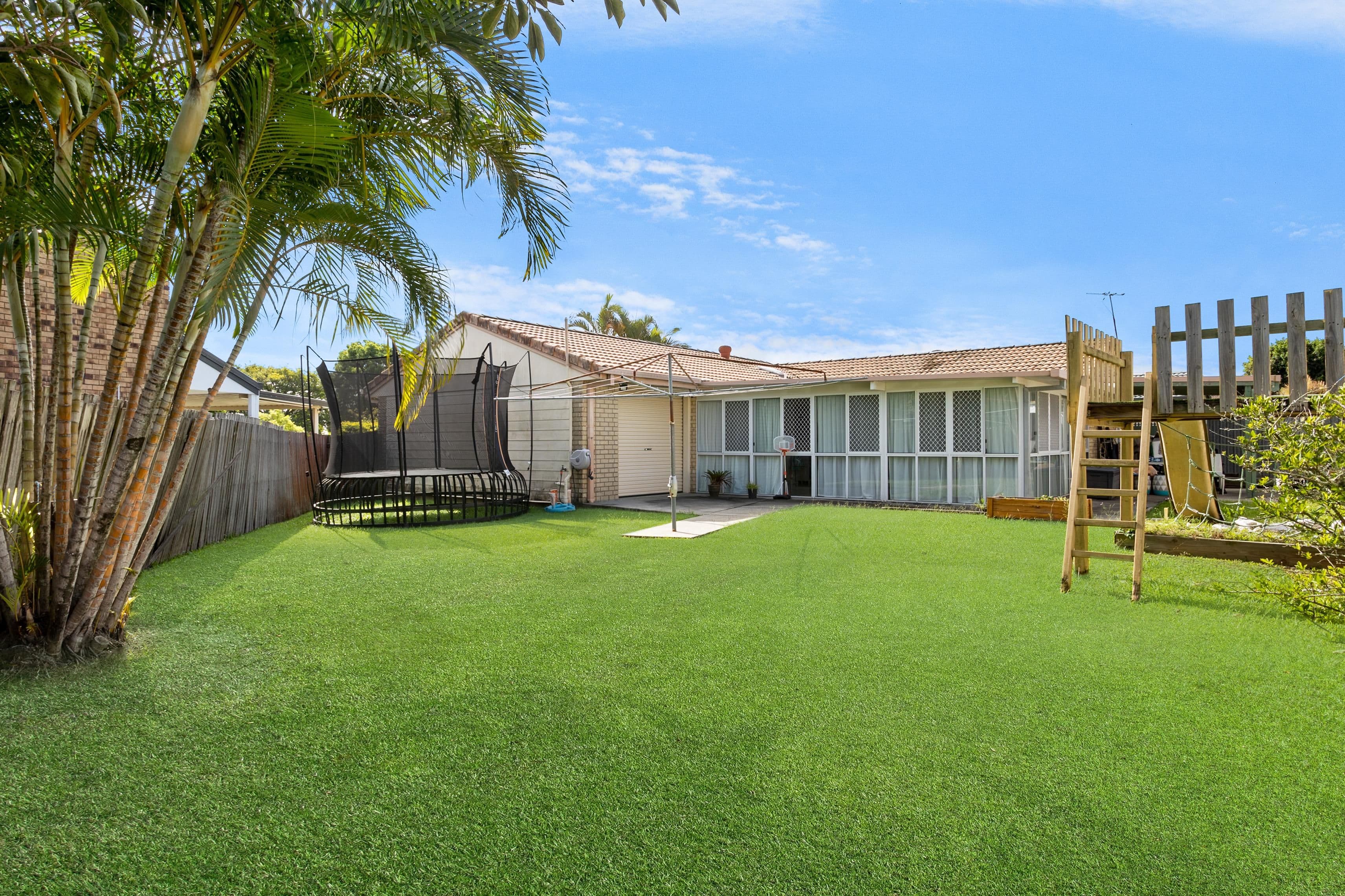 8 Willoughby Court, Kippa-Ring QLD 4021, Kippa-Ring - Image 1