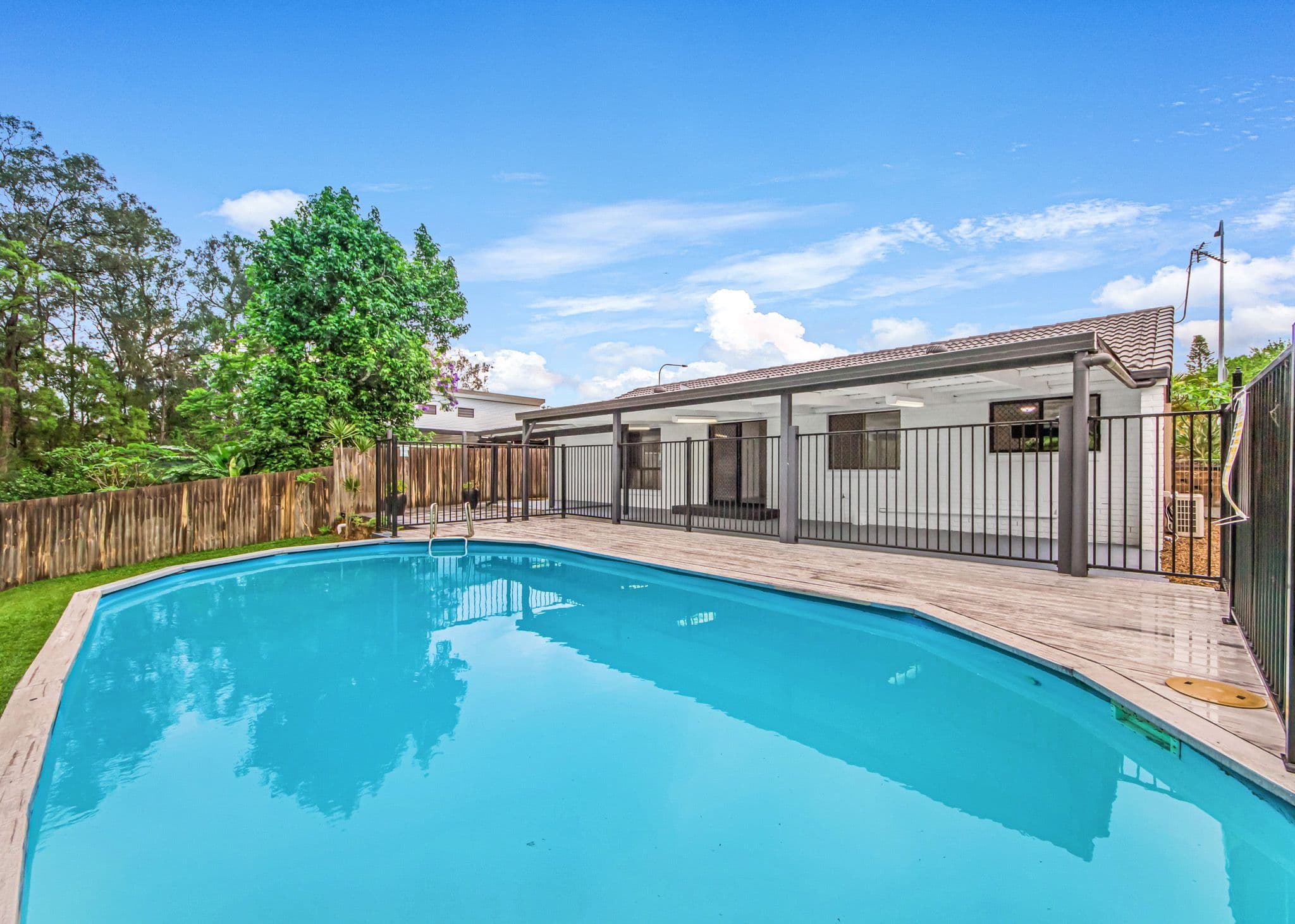 11 Pappas Way, Carrara QLD 4211, Carrara - Image 1