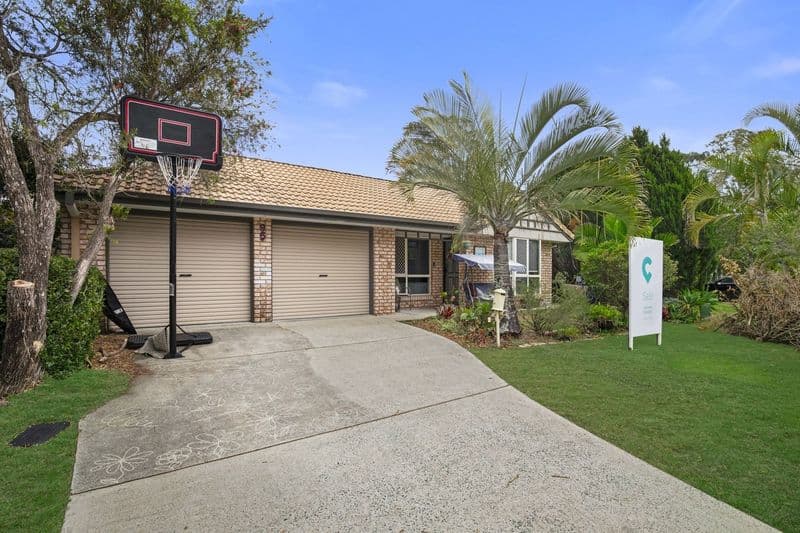 95 Cambridge Crescent, Fitzgibbon - Image 1