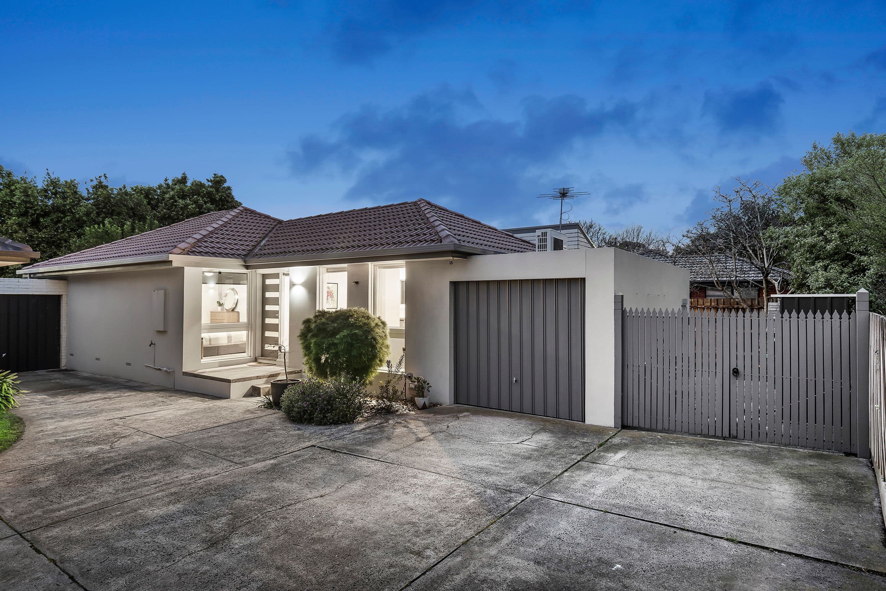 19 Janice Road, Glen Waverley VIC 3150, Glen Waverley - Image 1