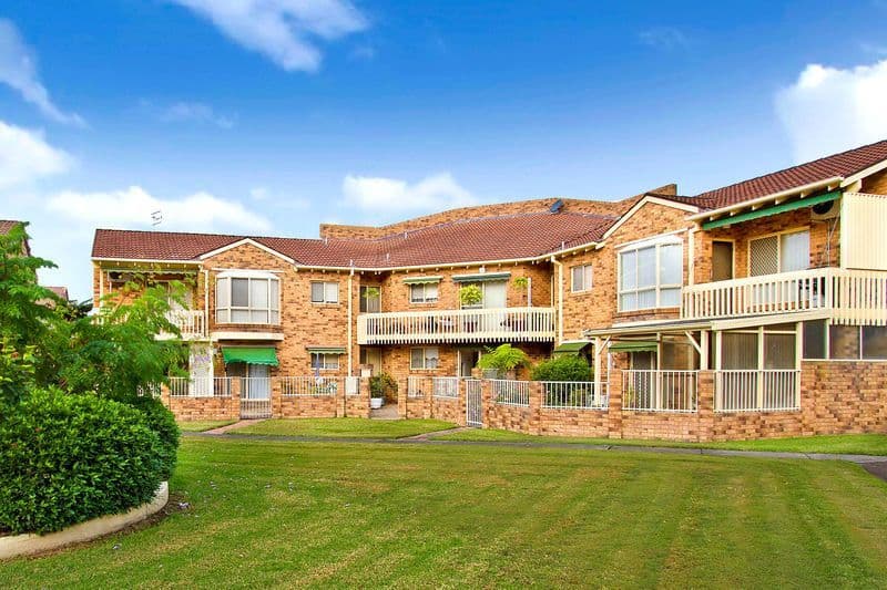 15 Lorraine Avenue, BERKELEY VALE NSW 2261, Berkeley Vale - Image 1