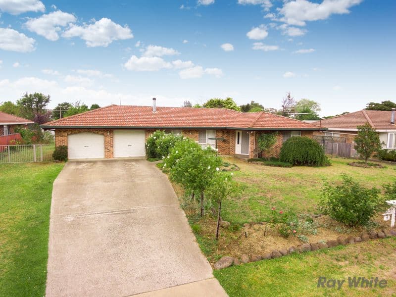 9 Dangar Street, Uralla - Image 1