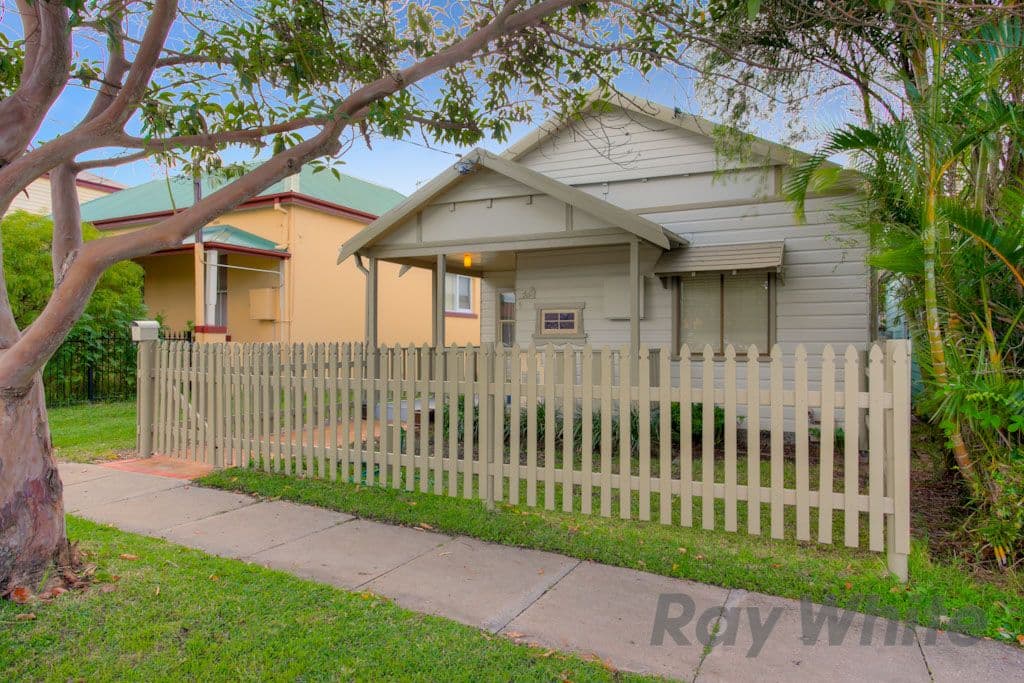 5 High Street, WARATAH NSW 2298, Waratah - Image 1