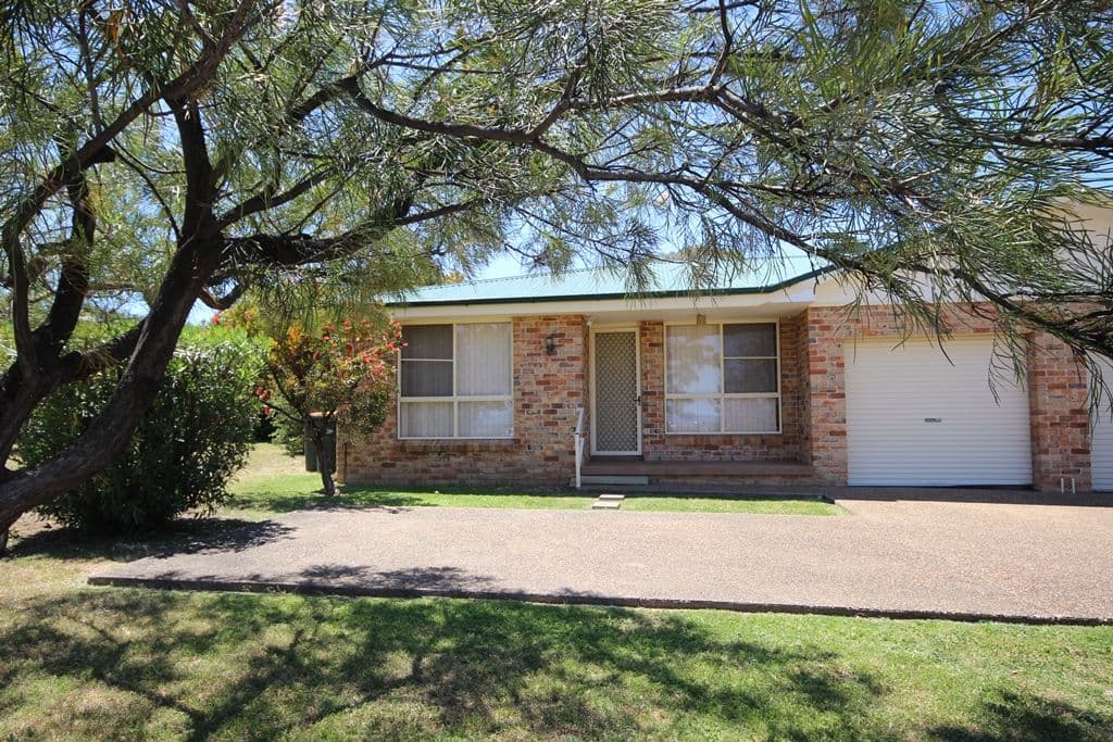 12 Curlew Crescent, Tamworth NSW 2340, Tamworth - Image 1