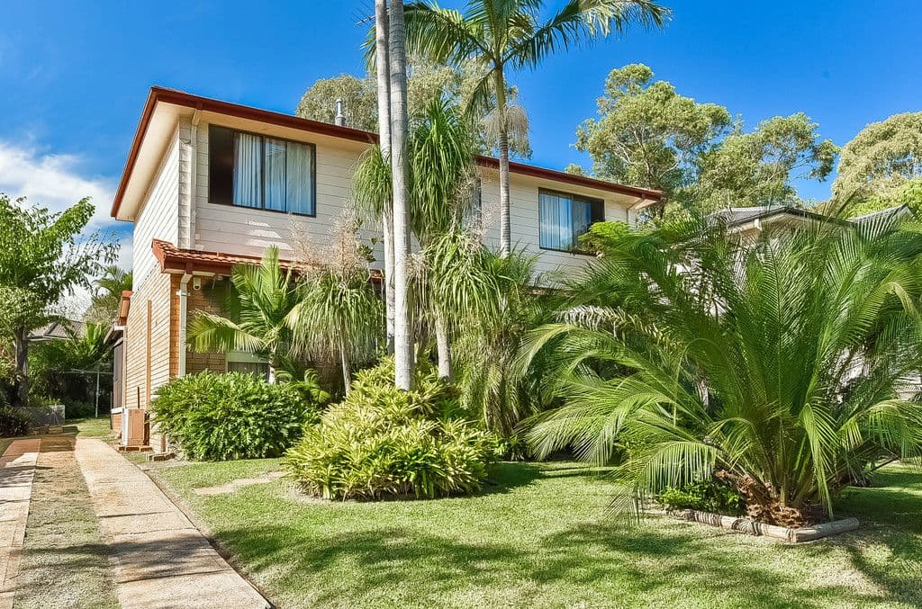 260 The Parkway, Bradbury - Image 1