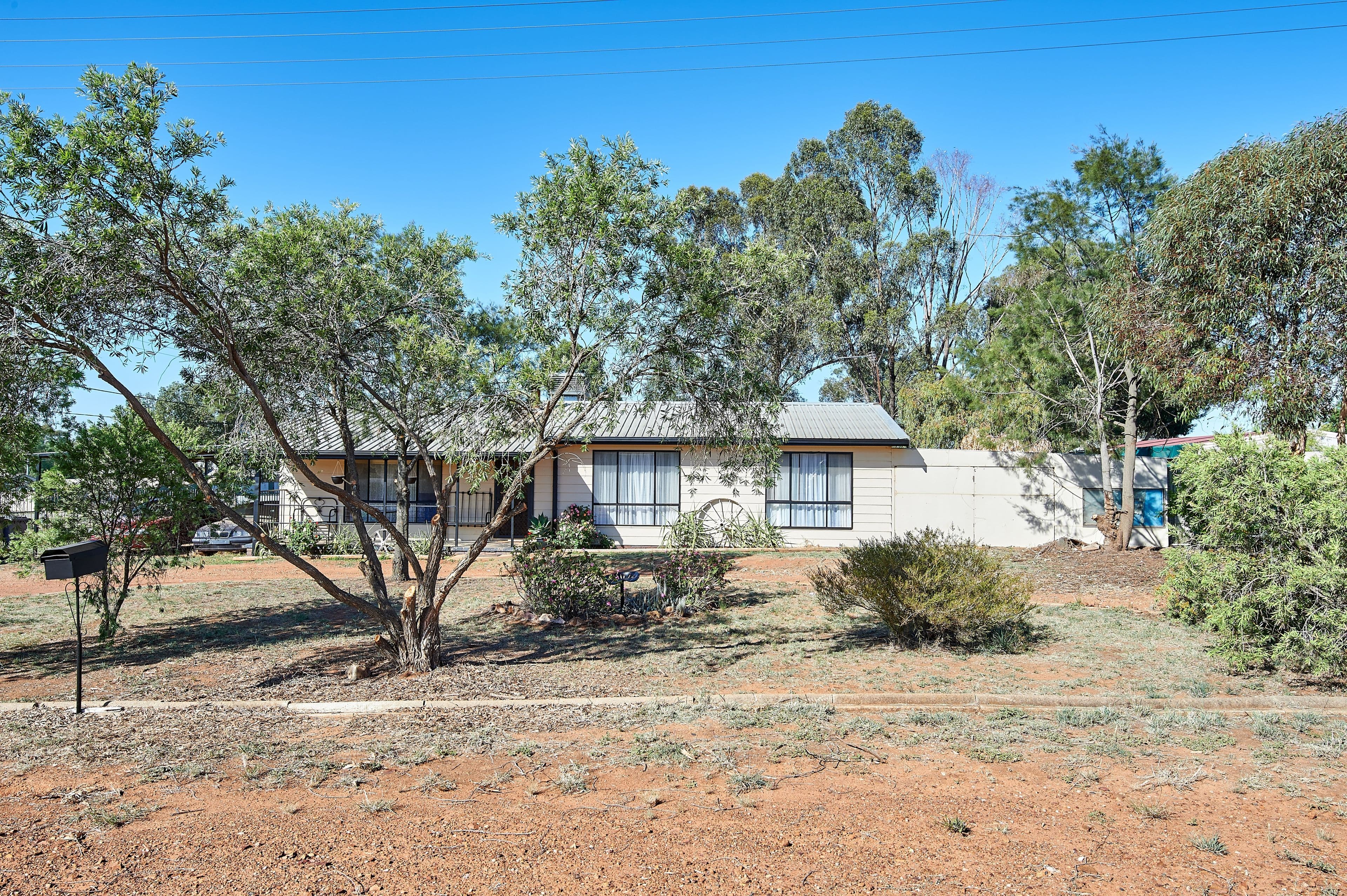 22 Bruce Street, Coolamon - Image 1