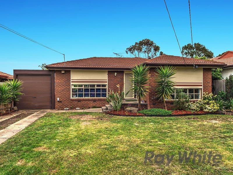17 Ralph Avenue, St Albans VIC 3021, St Albans - Image 1