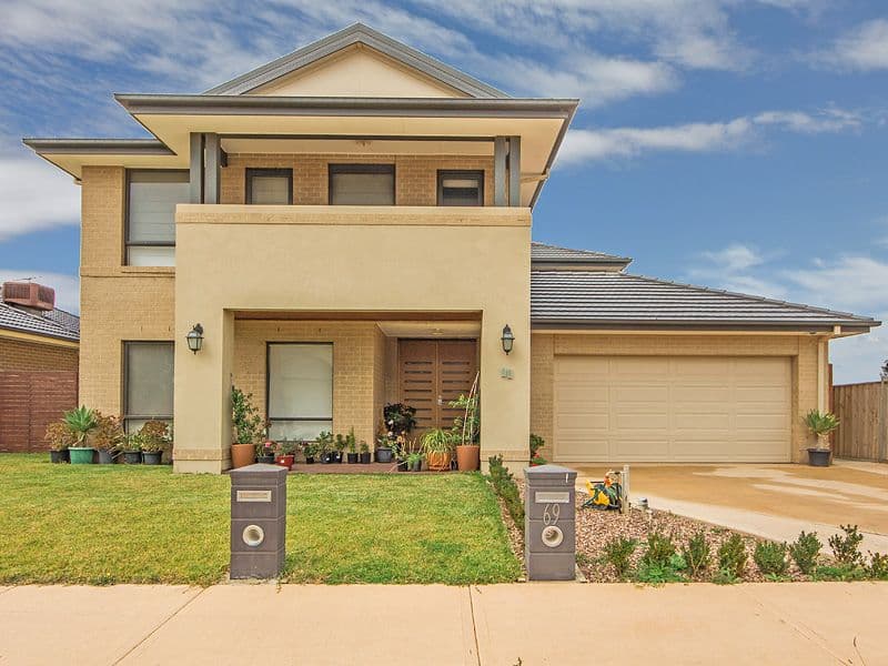 69 Beachview Parade, Sanctuary Lakes VIC 3030, Sanctuary Lakes - Image 1