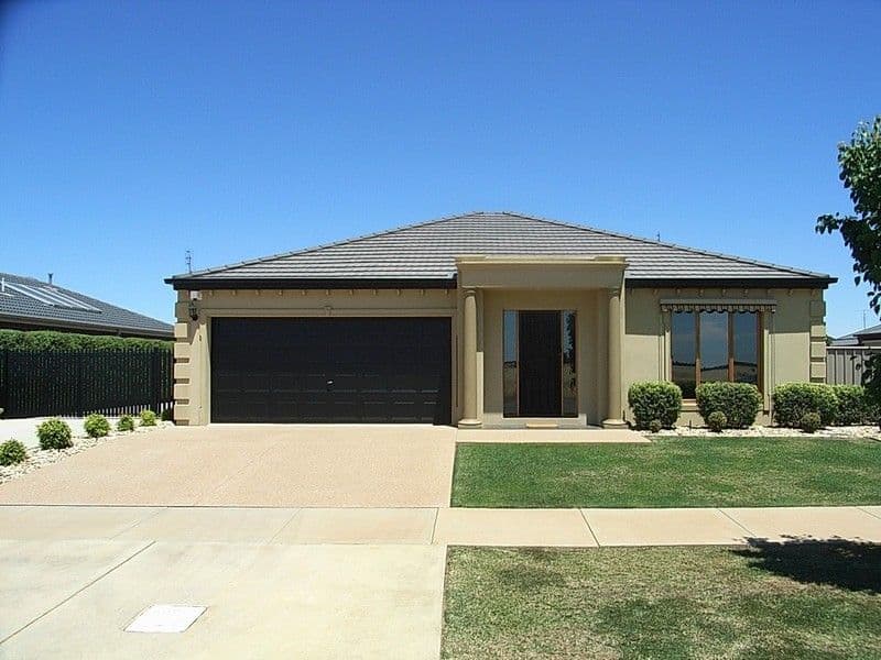 65 McSwains Road, Echuca VIC 3564, Echuca - Image 1