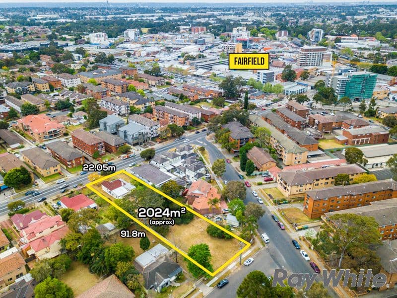4 Harold Street, Fairfield - Image 1