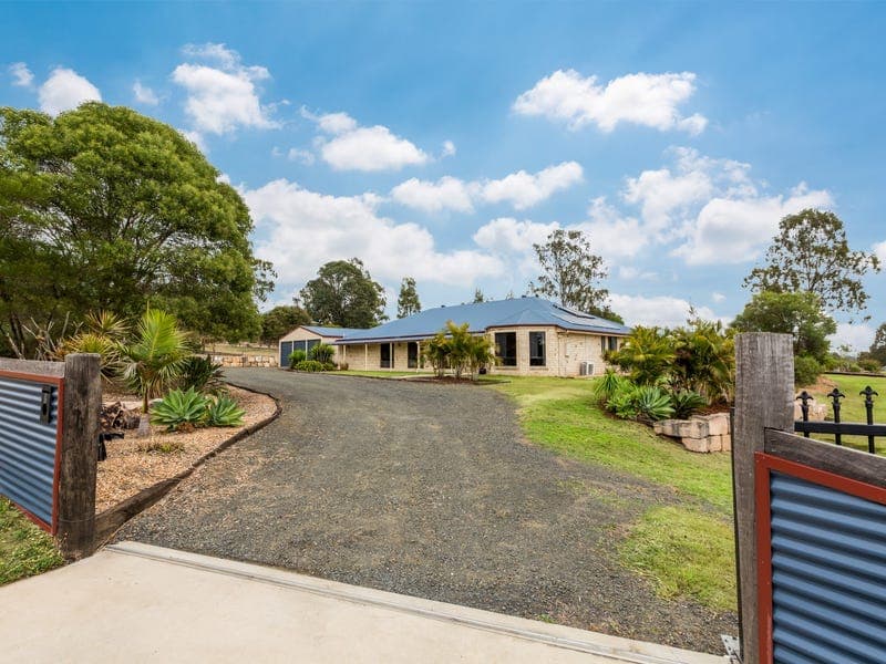 18 Meadow View Road, Fernvale - Image 1