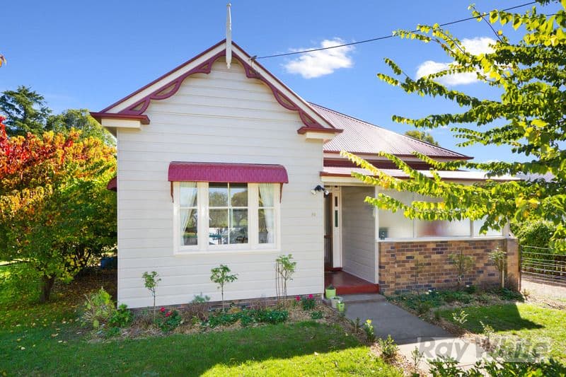 201 Kennedy Street, Armidale - Image 1