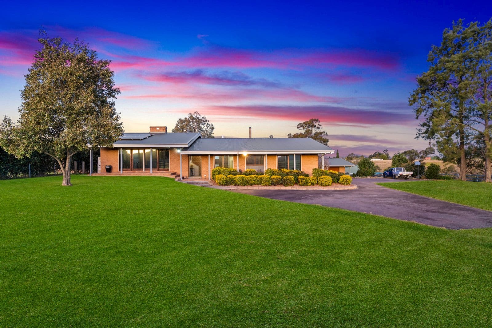390 Montpelier Drive, The Oaks NSW 2570, The Oaks - Image 1