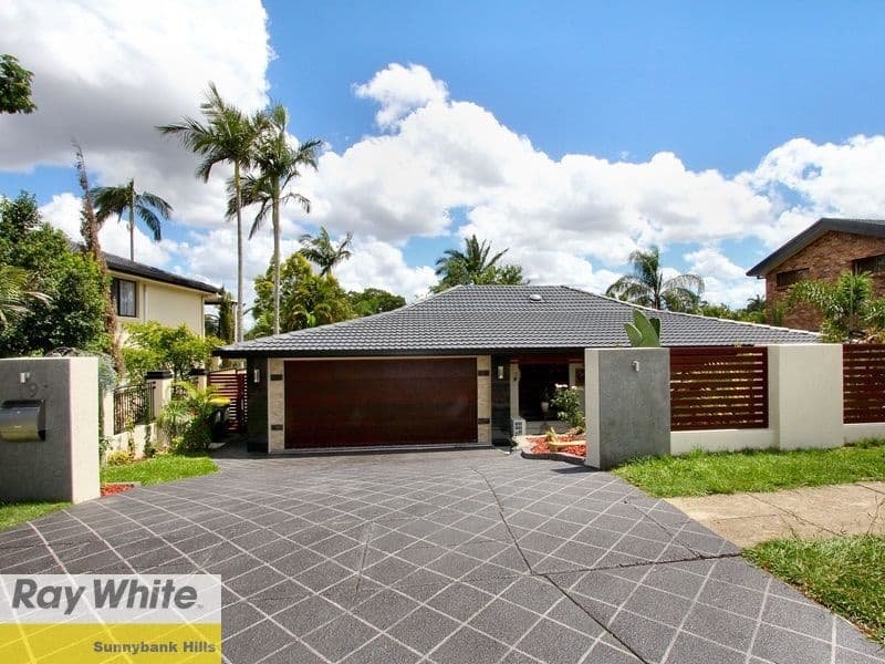 19 Greenleaf Street, SUNNYBANK HILLS QLD 4109, Sunnybank Hills - Image 1