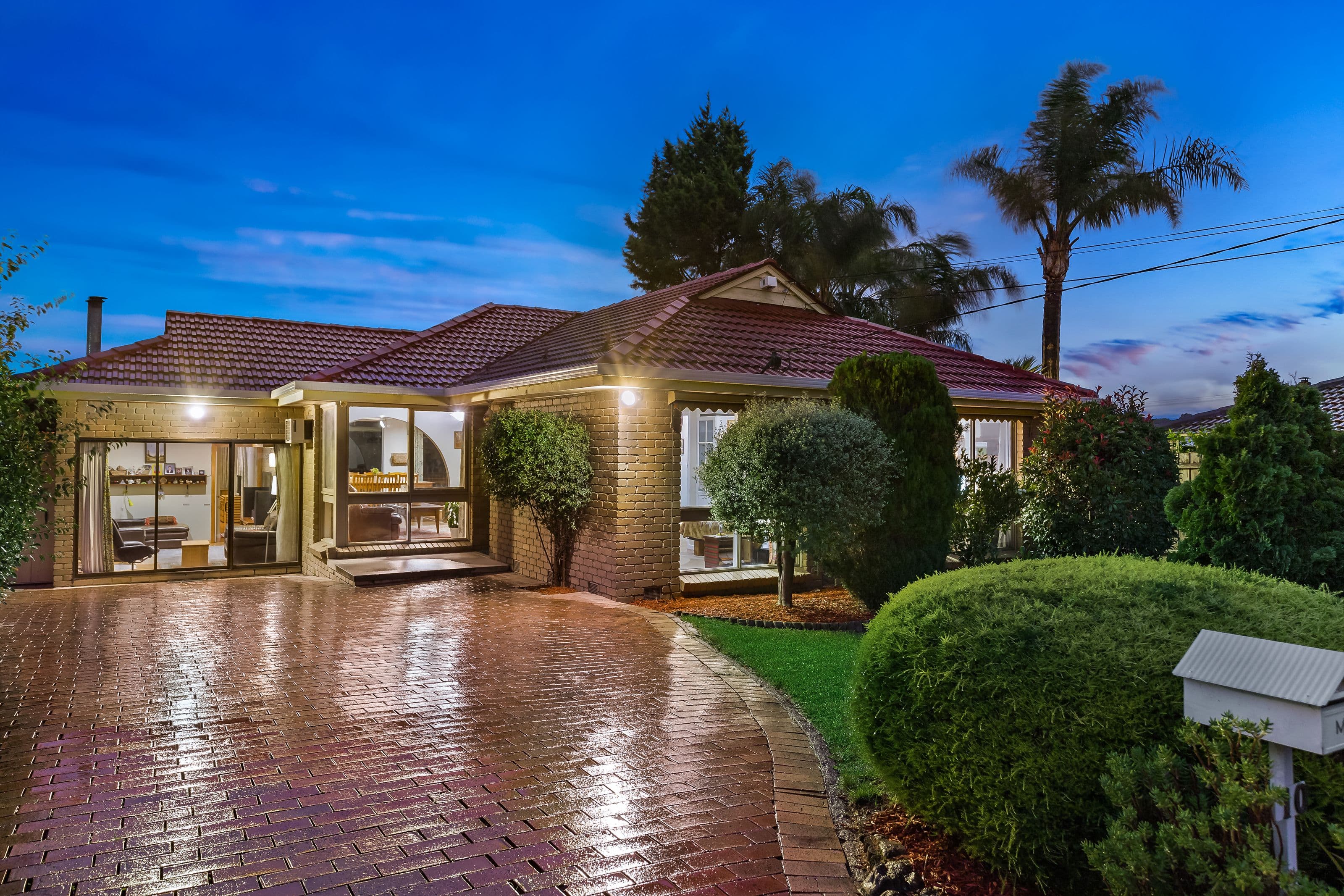 10 Tristram Court, Glen Waverley VIC 3150, Glen Waverley - Image 1
