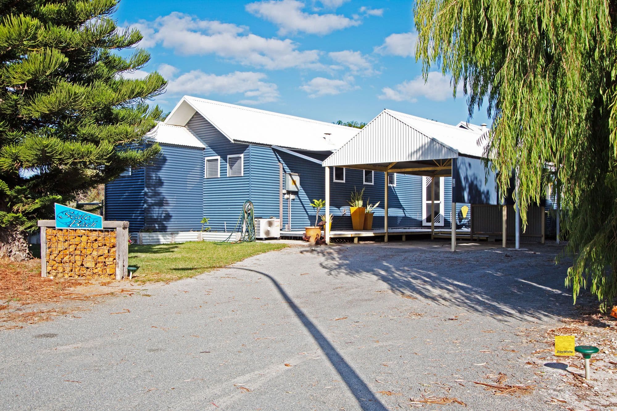 10 McDonald Place, Green Head WA 6514, Green Head - Image 1