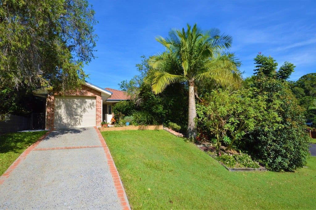 2 Tamarind Close, Toormina - Image 1