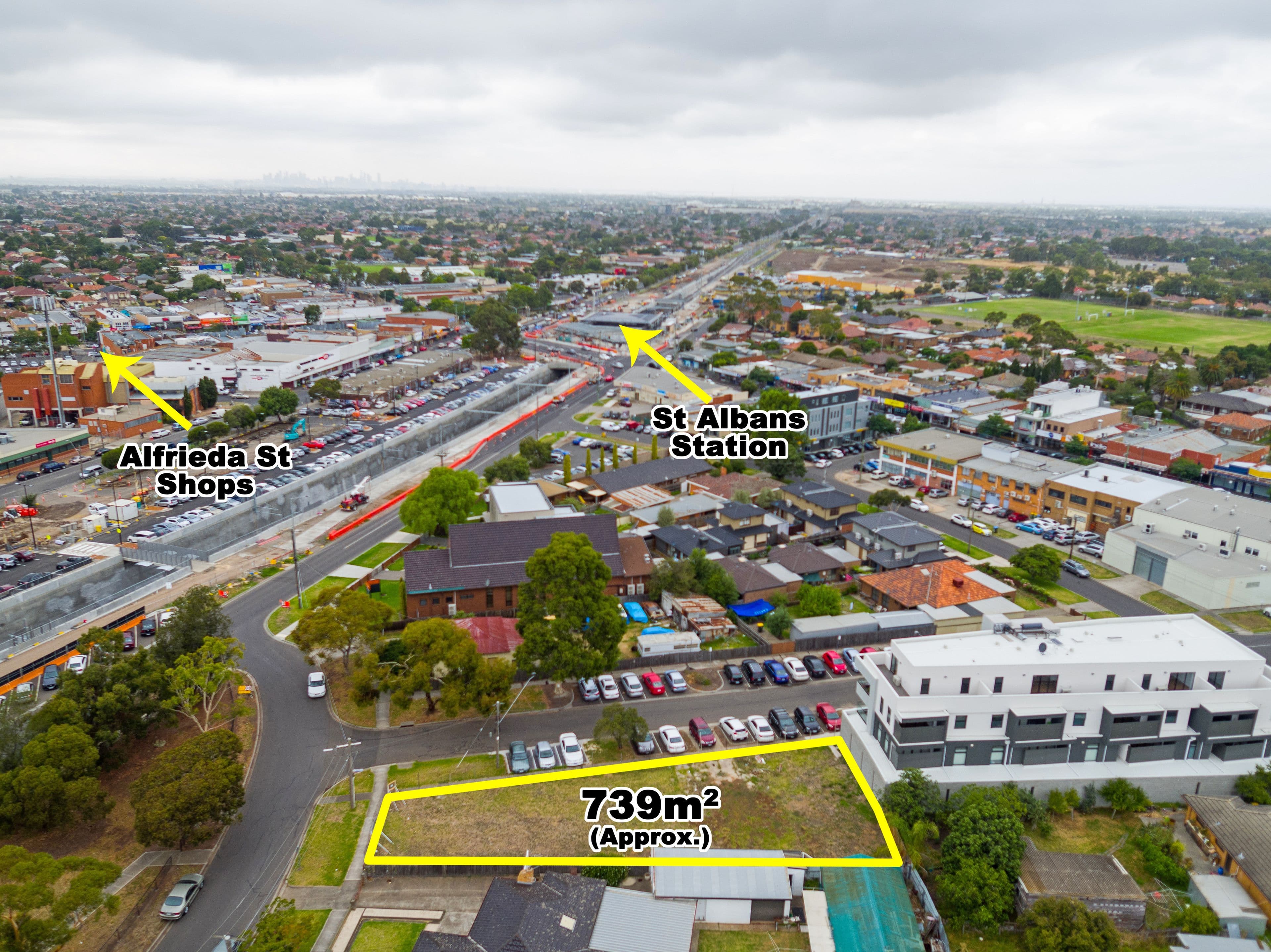 7 West Esplanade, St Albans VIC 3021, St Albans - Image 1