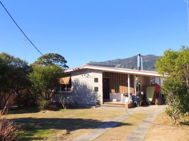 7 Frances Street, Gloucester - Image 1