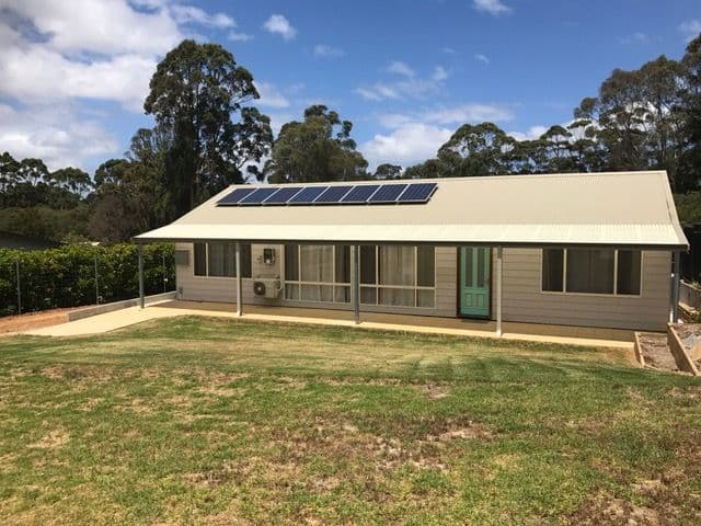 6 Glendale Close, Denmark WA 6333, Denmark - Image 1