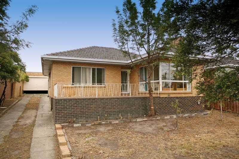 5 Inverness Avenue, BURWOOD VIC 3125, Burwood - Image 1