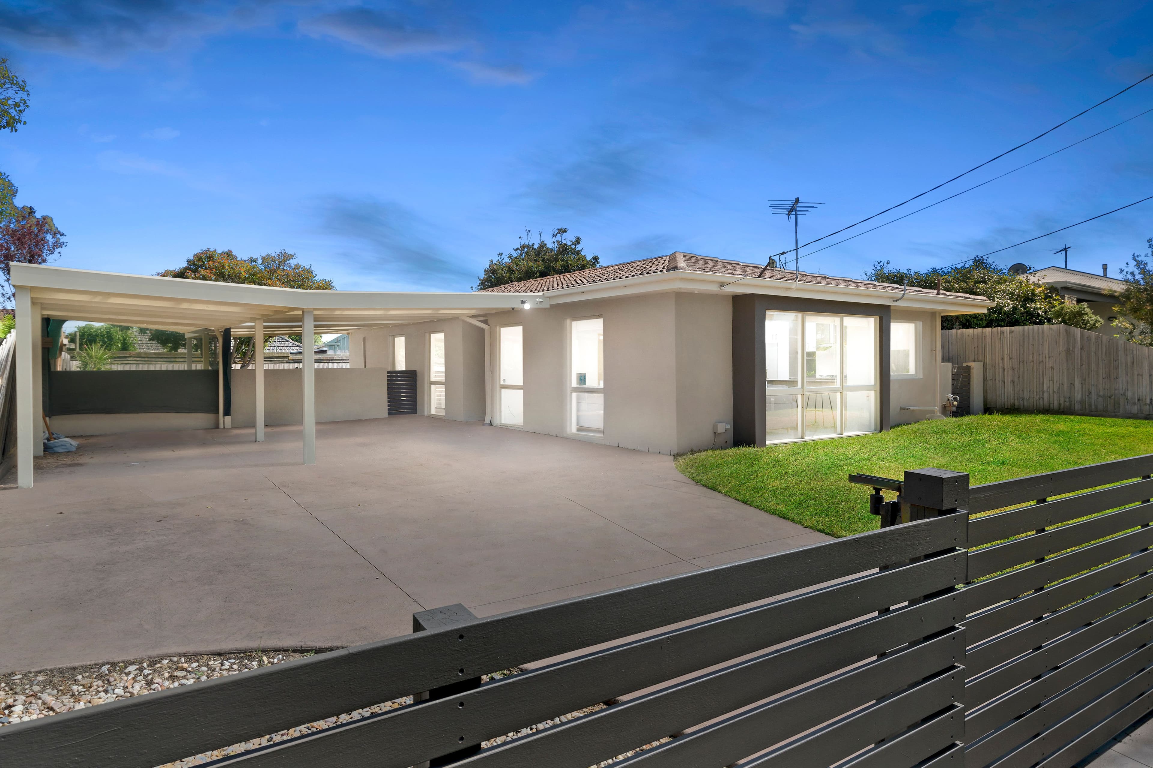 9 Minton Drive, Frankston VIC 3199, Frankston - Image 1