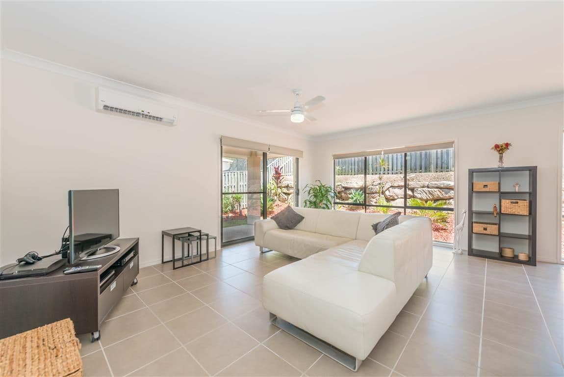 25 Barradeen Circuit, Pacific Pines QLD 4211, Pacific Pines - Image 1