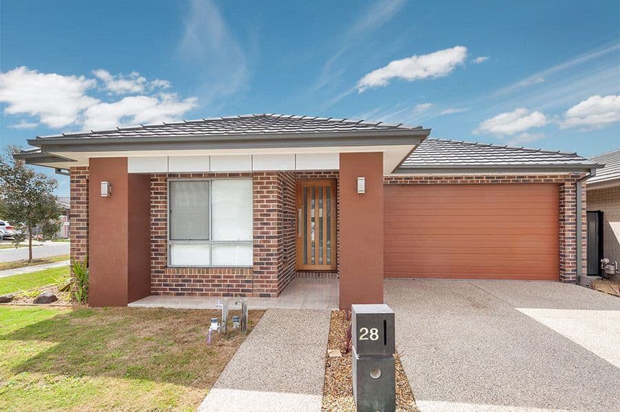 28 Falkland Road, Craigieburn VIC 3064, Craigieburn - Image 1