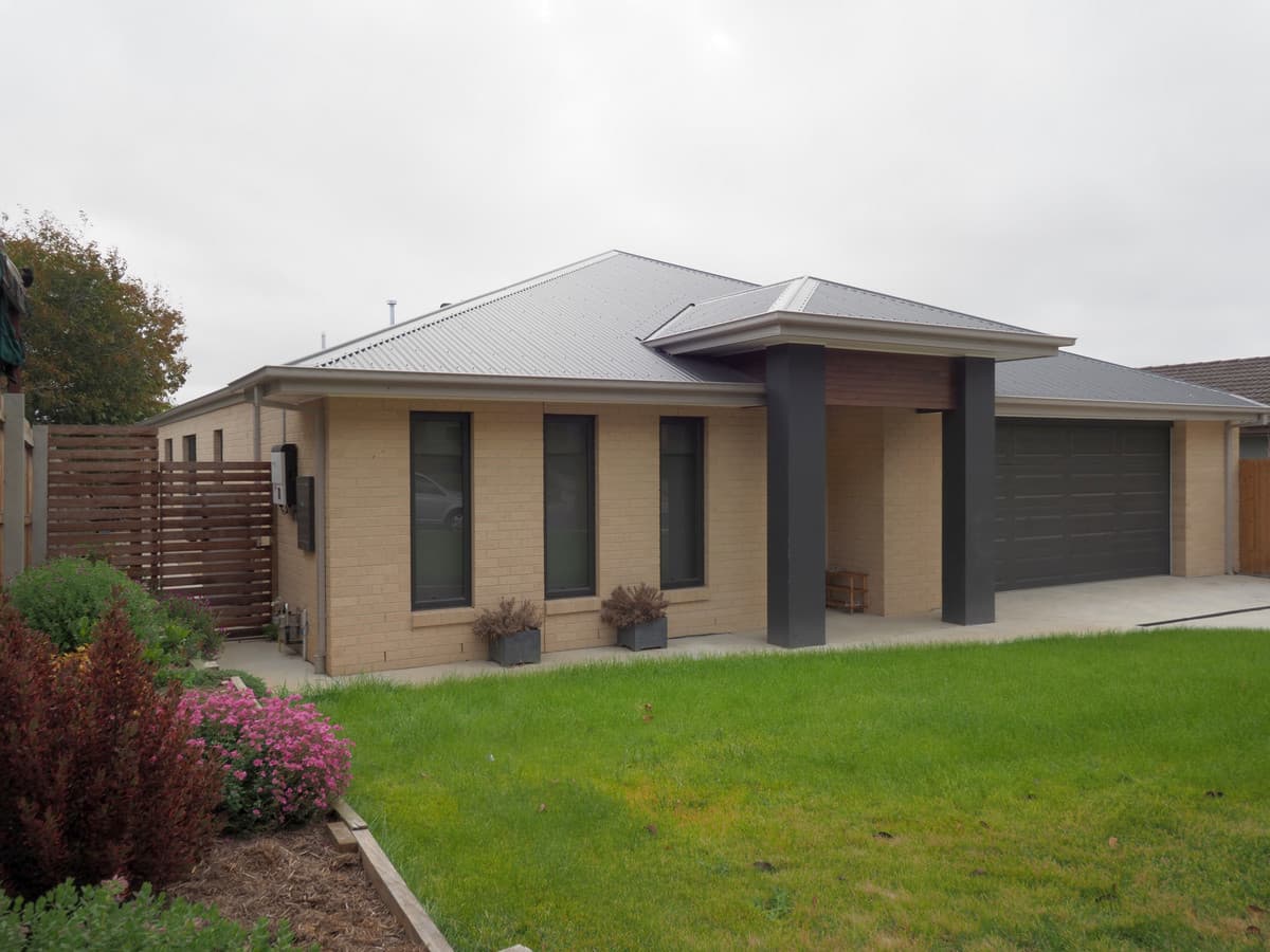 1 Manuka Street, Churchill VIC 3842, Churchill - Image 1