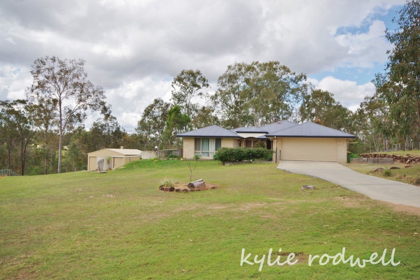 22 Golden Grove, Mundoolun QLD 4285, Mundoolun - Image 1