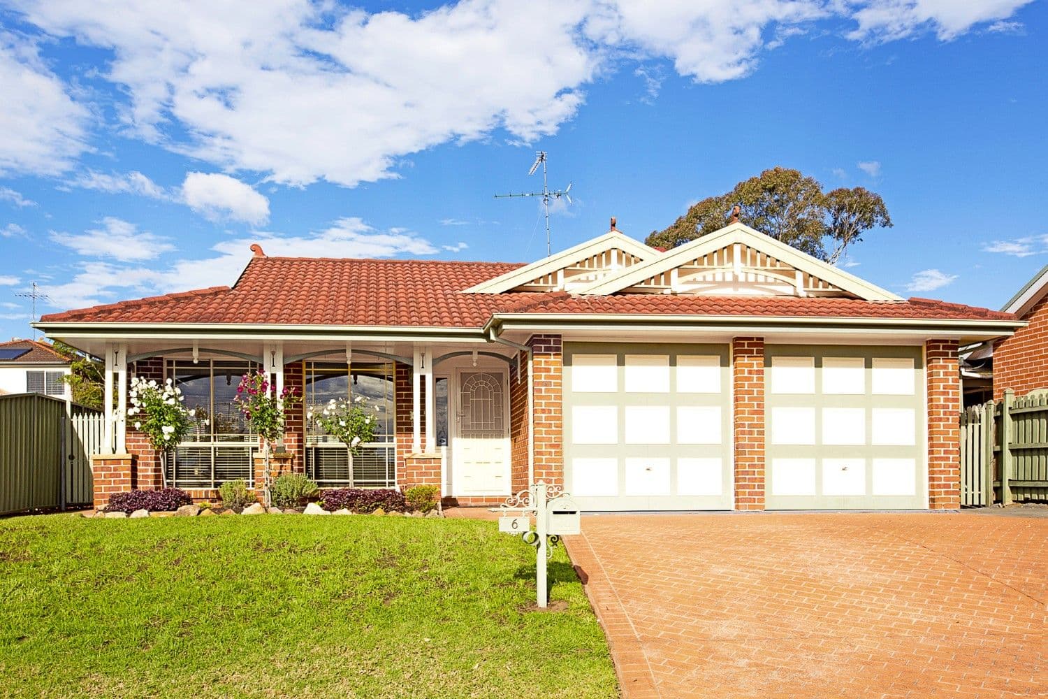 6 Dutba Place, Glenmore Park - Image 1