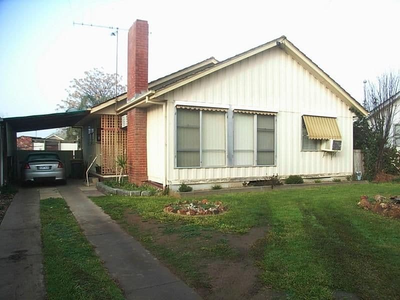 9 Freeman Street, ECHUCA VIC 3564, Echuca - Image 1