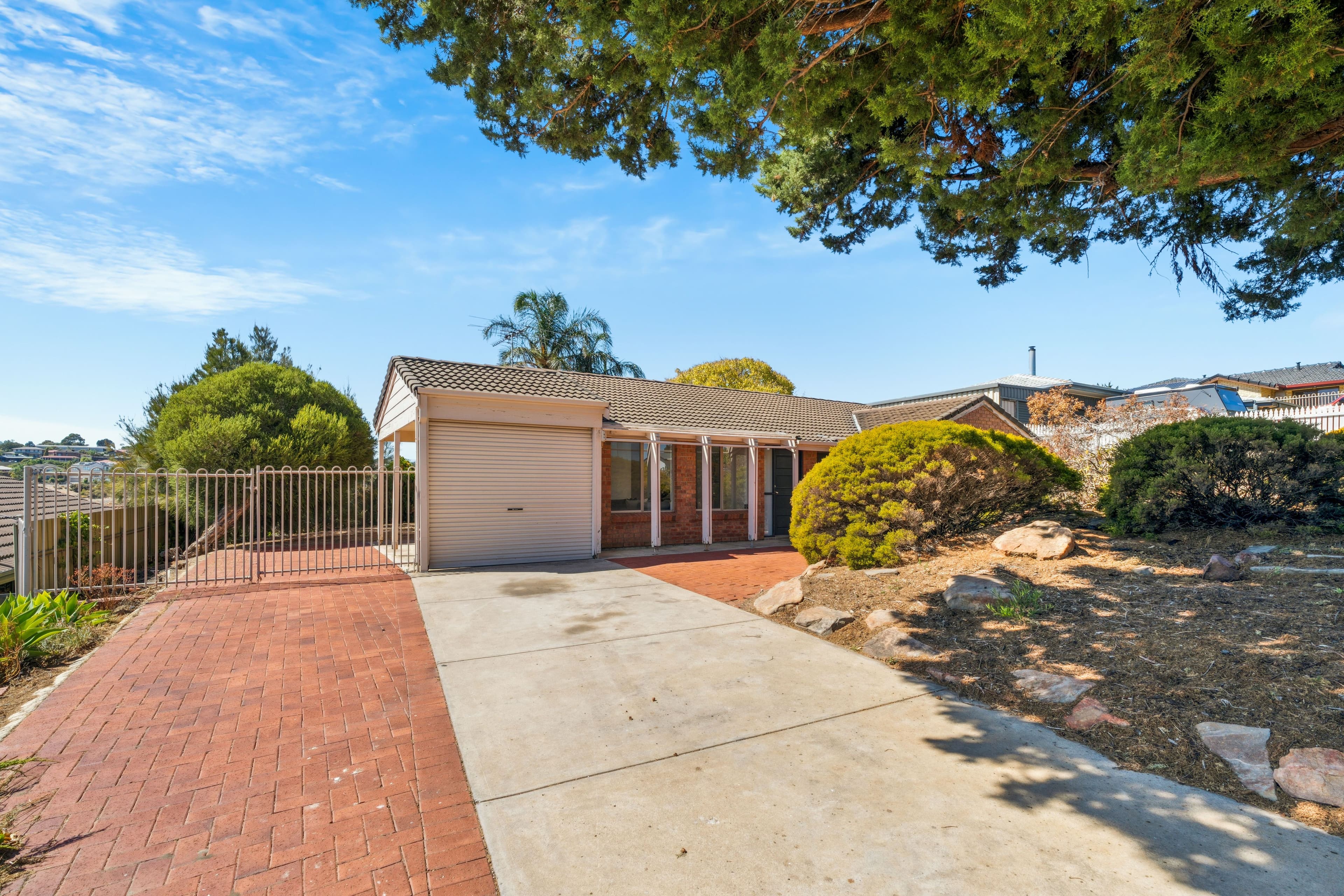 6 Sandison Road, Hallett Cove SA 5158, Hallett Cove - Image 1