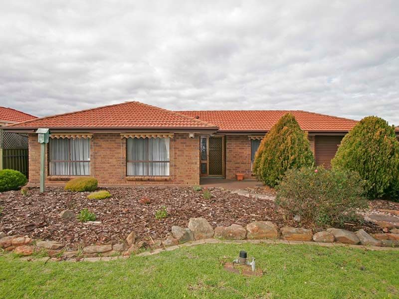 11 Warburton Drive, WOODCROFT SA 5162, Woodcroft - Image 1
