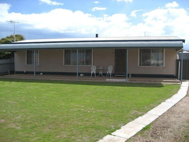 5 Tiddy Widdy Road, ARDROSSAN SA 5571, Ardrossan - Image 1